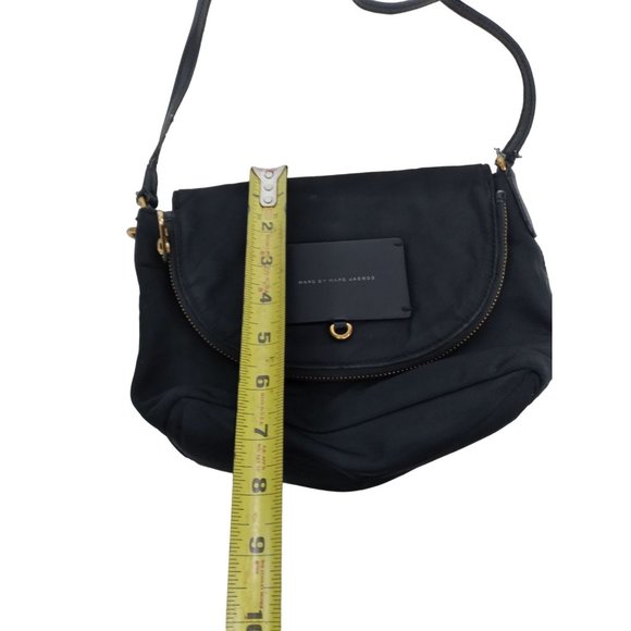 MARC by MARC JACOBS Black Crossbody Fold Over gold hardware crossbody Purse - Picture 10 of 11
